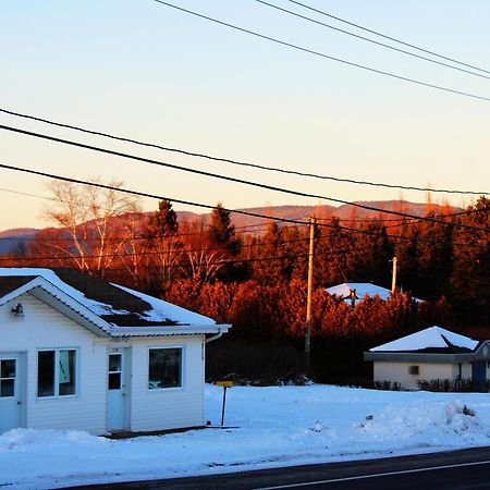 Motel Leblanc Carleton-sur-Mer Extérieur photo