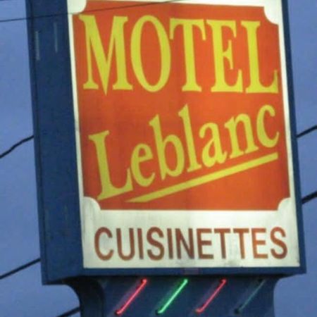 Motel Leblanc Carleton-sur-Mer Extérieur photo