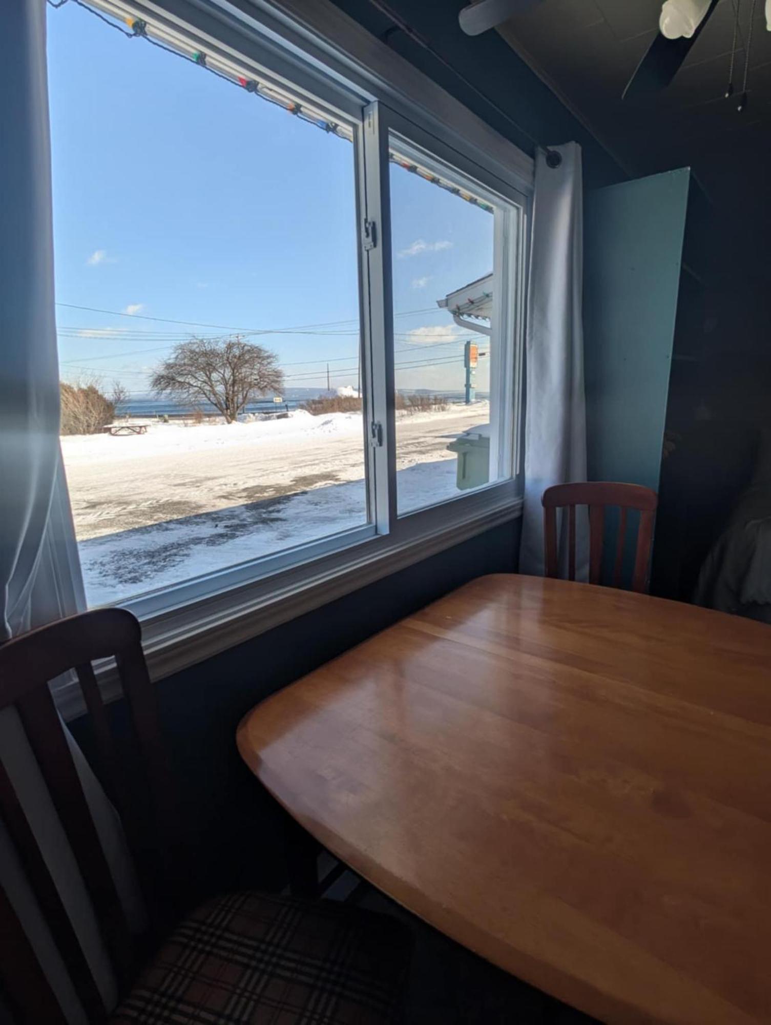Motel Leblanc Carleton-sur-Mer Extérieur photo