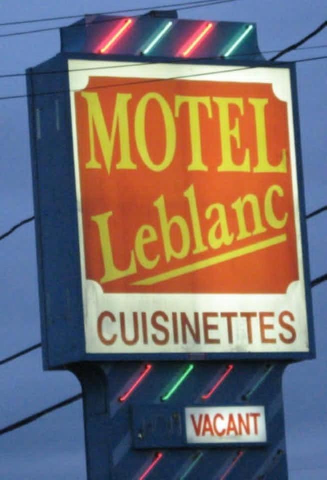 Motel Leblanc Carleton-sur-Mer Extérieur photo