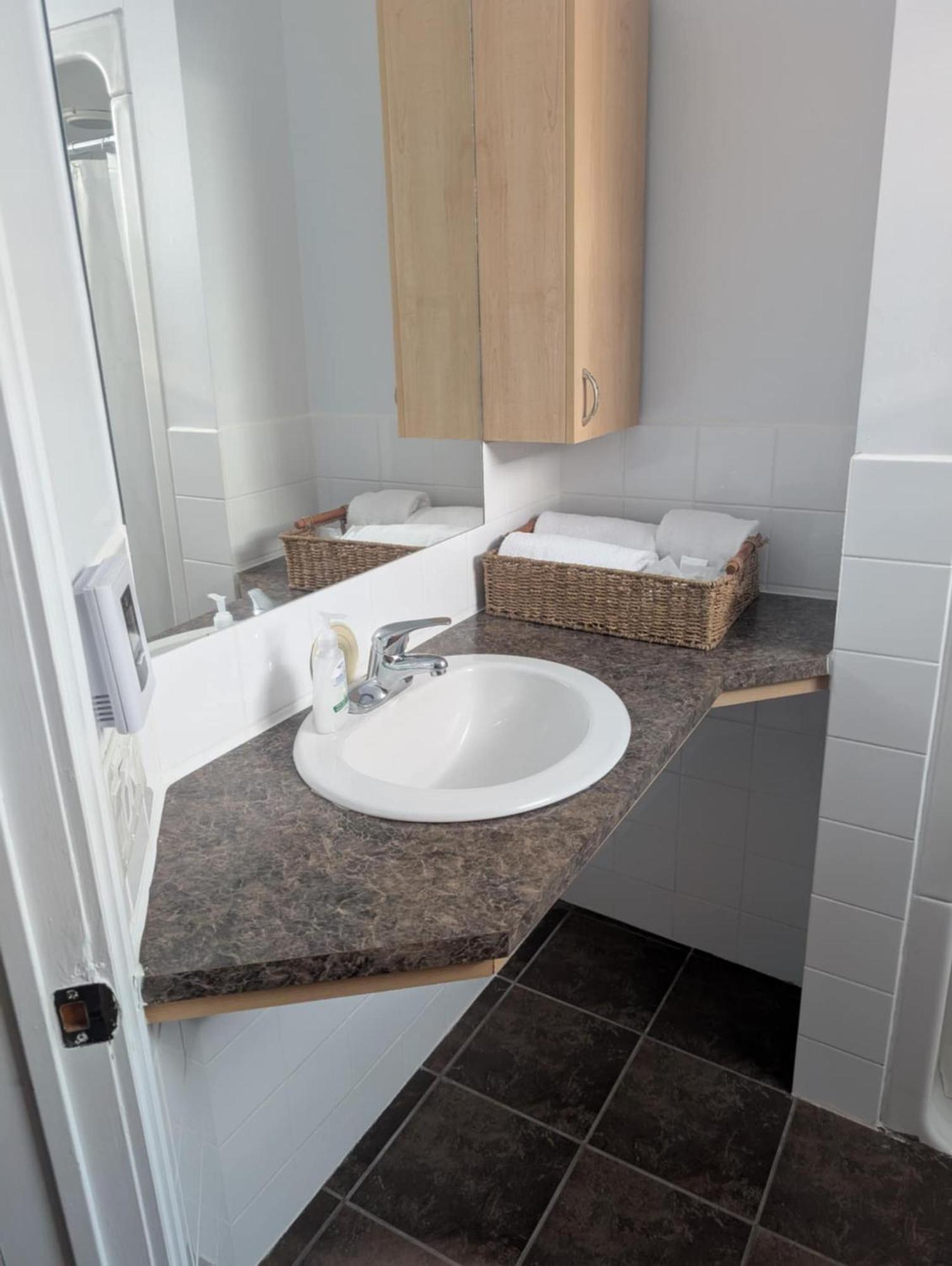 Motel Leblanc Carleton-sur-Mer Extérieur photo